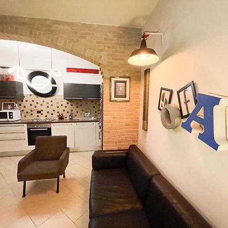 Incortedafabio Design Flat With Bikes Caronno Pertusella Екстериор снимка