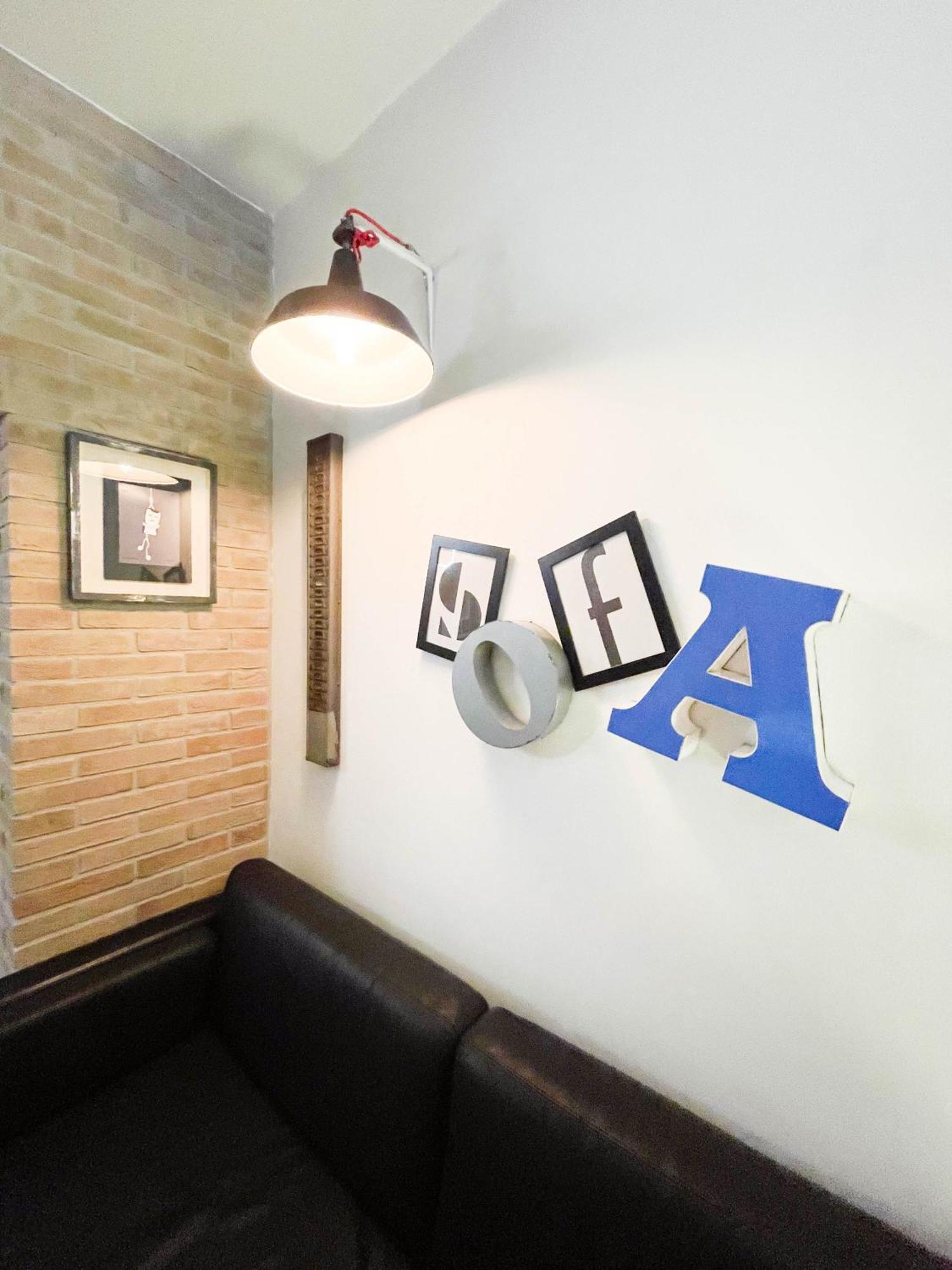 Incortedafabio Design Flat With Bikes Caronno Pertusella Екстериор снимка
